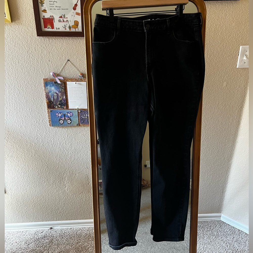 Black Old Navy Straight Cut Jeans